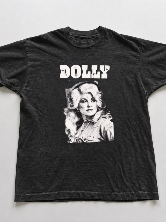 Gildan Other - Black Short Sleeve Tee with White Dolly Parton